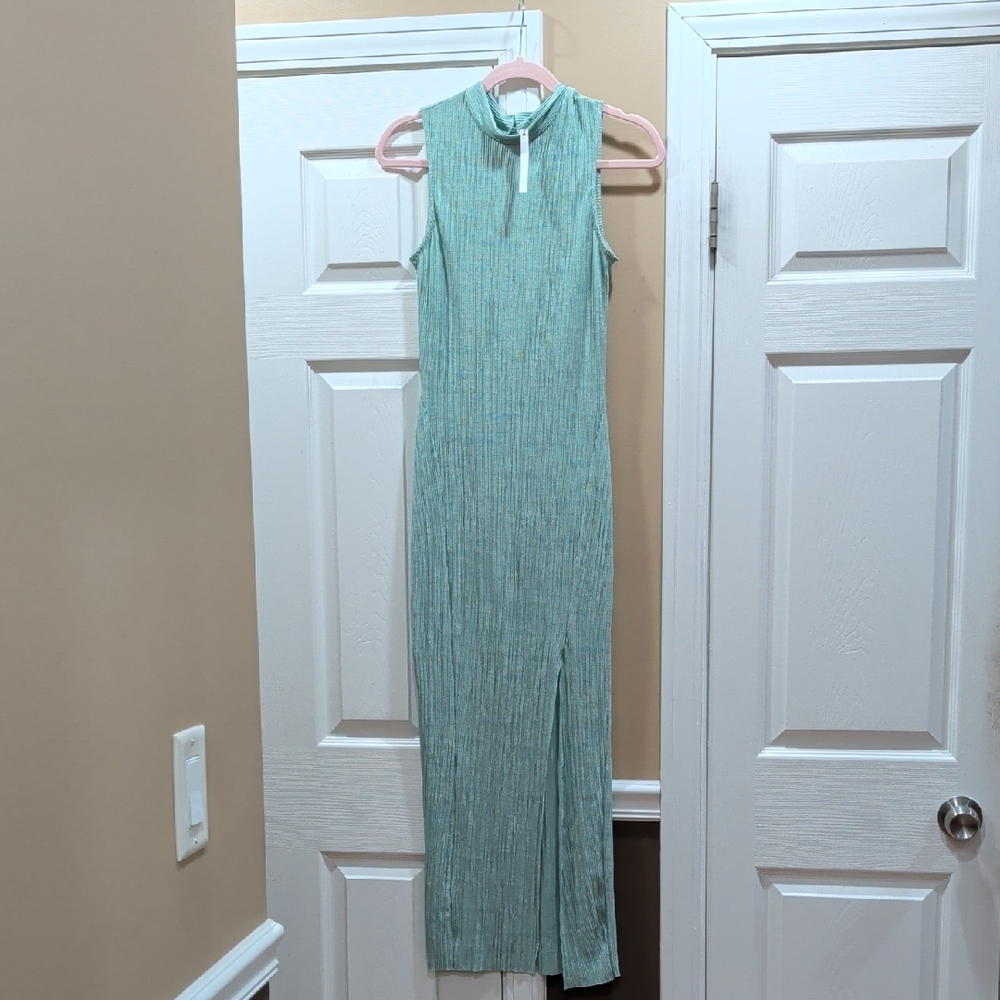 ASOS Mint Green High-Neck Maxi Dress - Picture 3 of 6